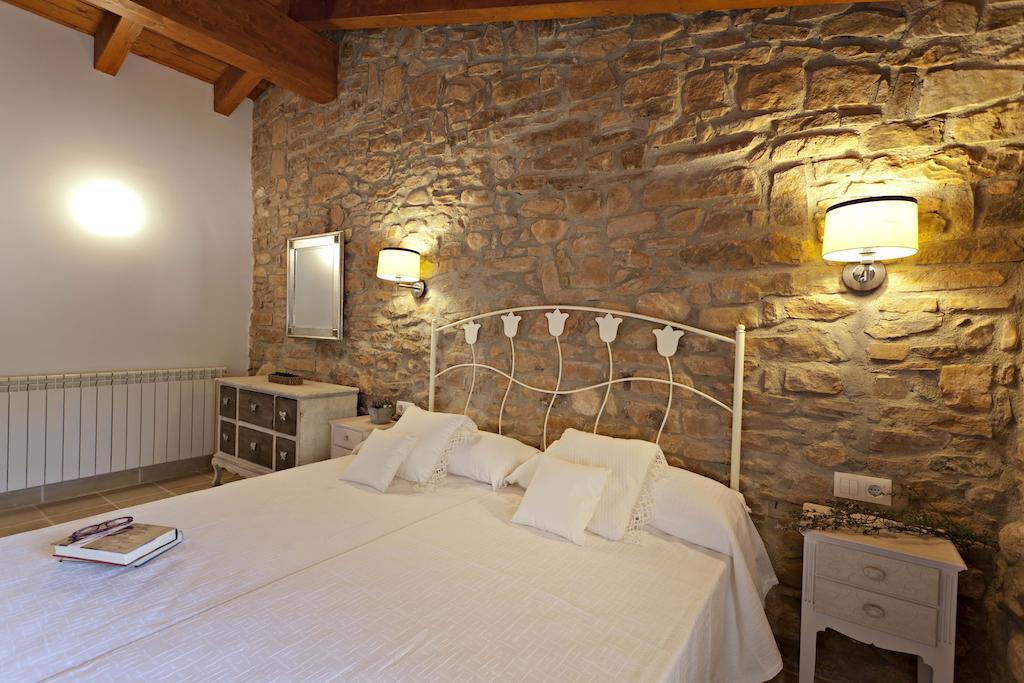 Masia Ca L'Anima Hotel La Baronia de Rialb Cameră foto